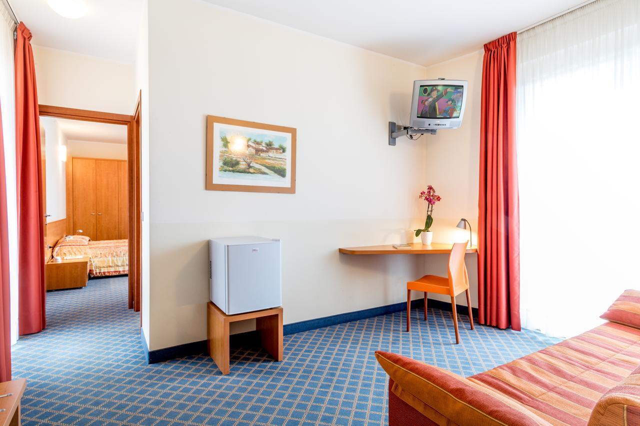 Hotel San Vito Bardolino Bagian luar foto